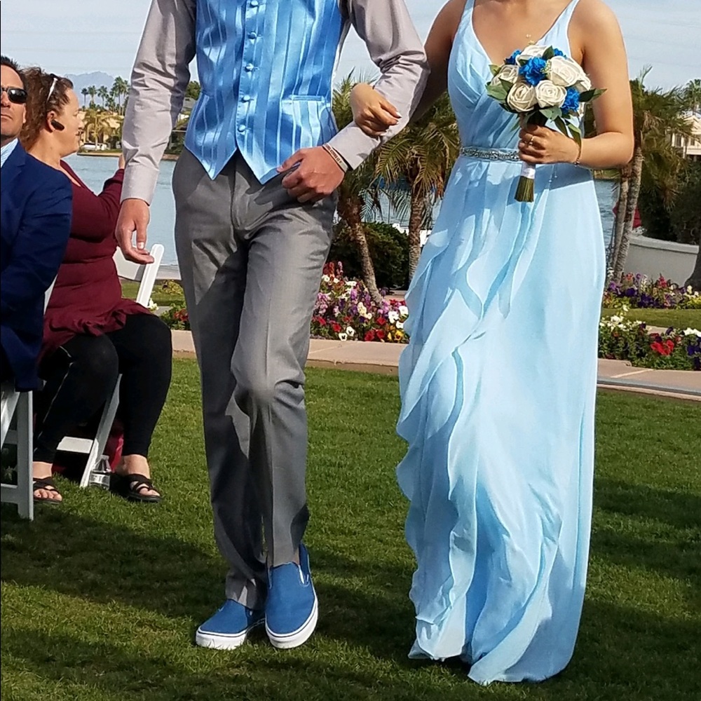 Stunning sky blue prom/bridesmaid dress